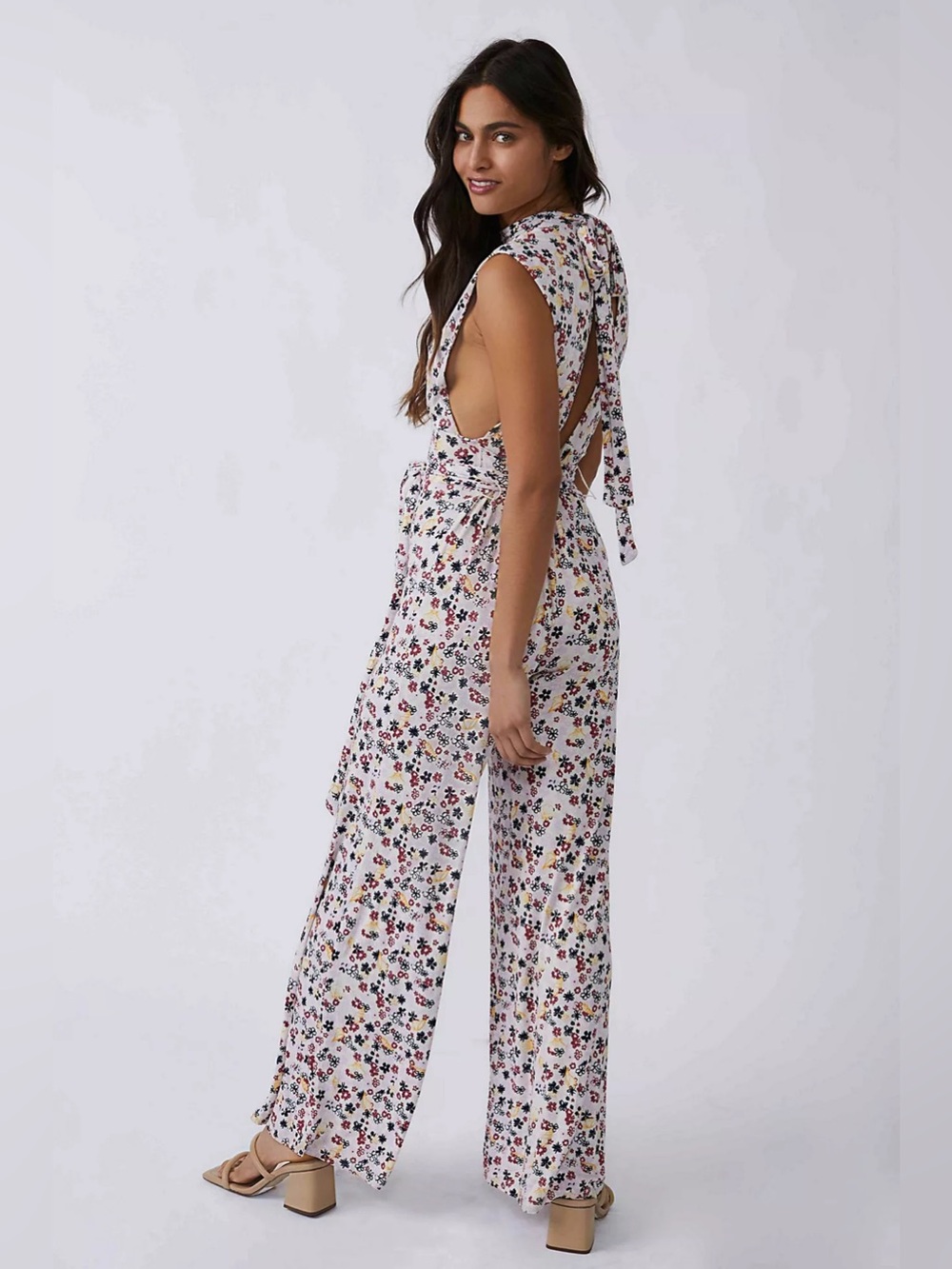 Free People Colorful Flower Vibe Check Jumpsuit size Small EUC - Picture 2 of 10